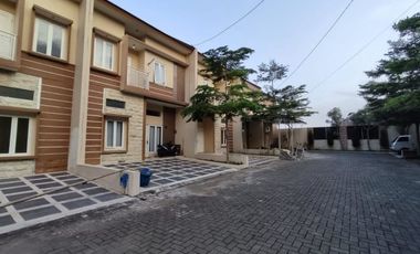 DIJUAL RUMAH BARU 2 LANTAI CENGGER AYAM SOEKARNO HATTA KOTA MALANG