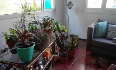 chalet 3Amb. con amplio patio y garage
