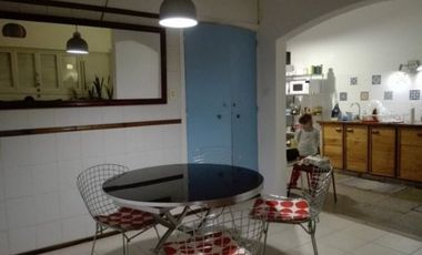 chalet 3Amb. con amplio patio y garage