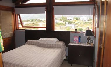 CHALET DE CATEGORIA EN BARRIO CERRADO LOMAS DEL REY. MAYU SUMAJ