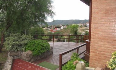 CHALET DE CATEGORIA EN BARRIO CERRADO LOMAS DEL REY. MAYU SUMAJ