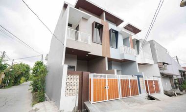 Rumah 2 Lt SHM 10 menit ke Plaza Taman Harapan Baru Siap KPR J-45608