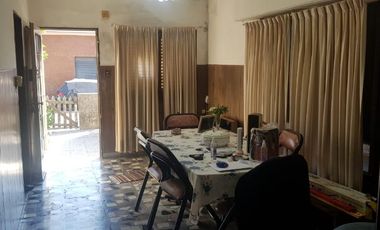 Casa en venta en Lanus Oeste