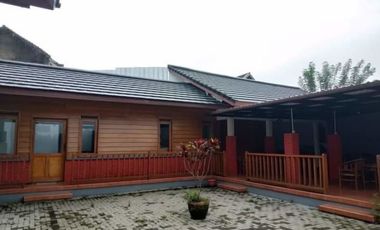 Rumah Mainroad di Cipanas Garut