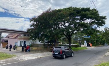 Dijual Rumah 2 Lantai Harga Ekonomis di Dekat Stasiun Klaten