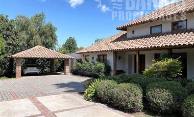 Casa en Venta en Chicureo Oriente