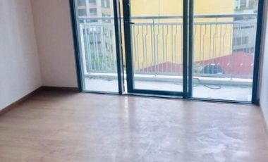 Resale 2BR The Rise Makati Shangrila