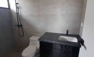 SE VENDE CASA DUPLEX EN URB. LA PUNTILLA