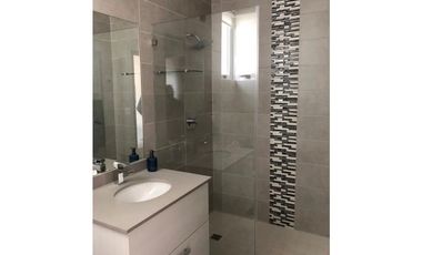 APARTAMENTO SAN FRANCISCO VACIO O LINEA BLANCA 189M2 PH THE TOWERS