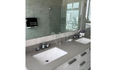 APARTAMENTO SAN FRANCISCO VACIO O LINEA BLANCA 189M2 PH THE TOWERS