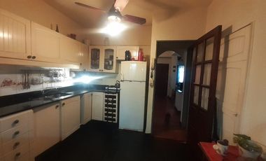 Triplex en venta en Haedo Norte