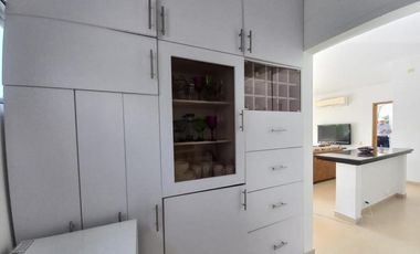 casa en venta en ricaurte. Cod V51815