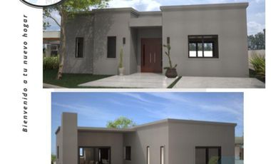 Casa de 157m2 con pileta - San Ramon Pilar del Este