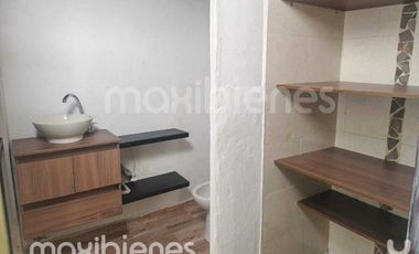 finca en arriendo en sajonia. Cod A68809