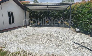 finca en arriendo en sajonia. Cod A68809