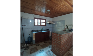 CASA A RECICLAR ZONA LAVALLE Y MARTIN FIERRO