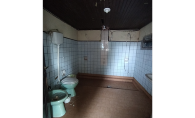 CASA A RECICLAR ZONA LAVALLE Y MARTIN FIERRO