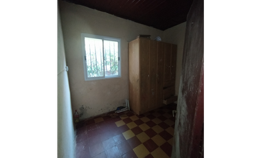 CASA A RECICLAR ZONA LAVALLE Y MARTIN FIERRO