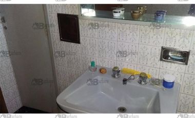 Barbaro vende en San Martin Tipo casa