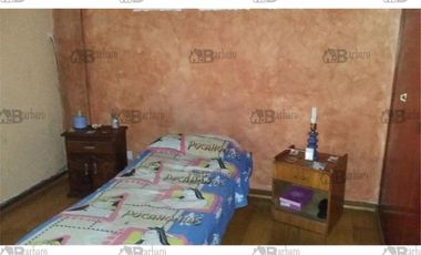 Barbaro vende en San Martin Tipo casa