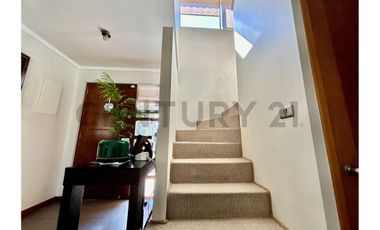 SE VENDE HERMOSA CASA EN EL REMANSO DE CHICUREO