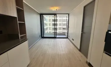 Departamento Semiamoblado En Arriendo Toesca