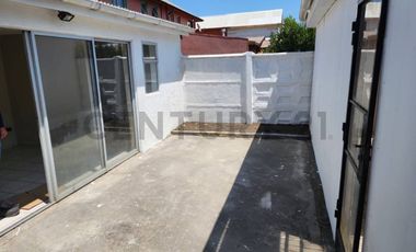 SE VENDE CASA REMODELADA PARQUE SAN MARCOS