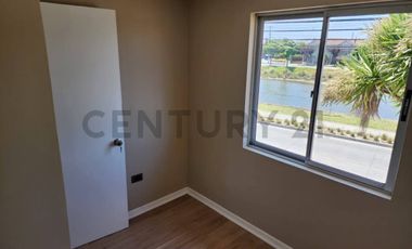 SE VENDE CASA REMODELADA PARQUE SAN MARCOS