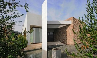 Casa en Arriendo en VALLE ESCONDIDO