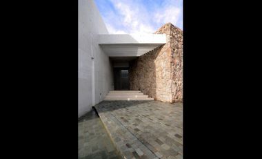 Casa en Arriendo en VALLE ESCONDIDO