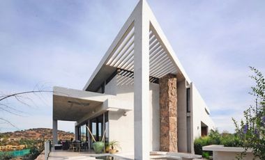 Casa en Arriendo en VALLE ESCONDIDO