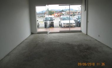 local en arriendo en cajica. Cod A2802