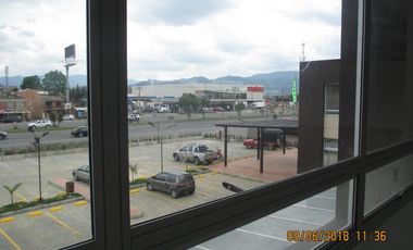 local en arriendo en cajica. Cod A2802