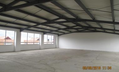 local en arriendo en cajica. Cod A2802