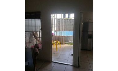 VENDO CASA EN ARRAIJAN BRISAS DEL GOLF 3R
