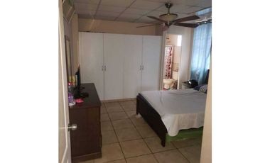VENDO CASA EN ARRAIJAN BRISAS DEL GOLF 3R