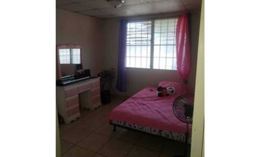 VENDO CASA EN ARRAIJAN BRISAS DEL GOLF 3R