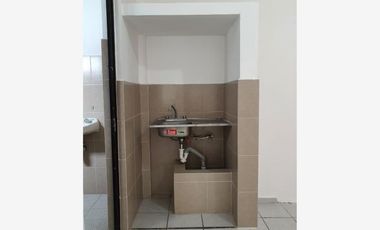 Oficina de 80 m² sobre Av. Bolivar. Excelente ubicacion y precio