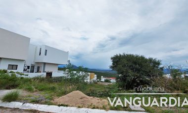 Terreno en Venta con Vista de 730 m2. Vista Real, Corregidora - Querétaro