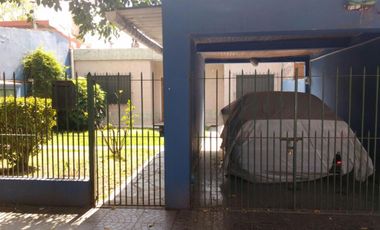 SE VENDE CASA EN MERLO