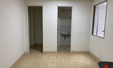 oficina en arriendo en centro. Cod A6514