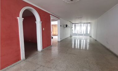 VENTA DE CASA EN CABAÑAS, BELLO