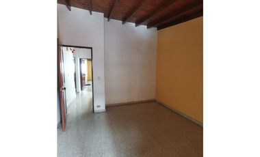 VENTA DE CASA EN CABAÑAS, BELLO