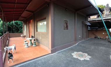 For sale or Leasehold 20 years villa at Batubulan Bali