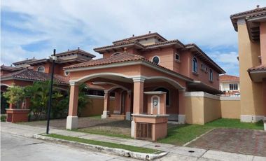 CASA EN COSTA SUR, EL DORAL PRECIO REBAJADO 4 RECAMARAS
