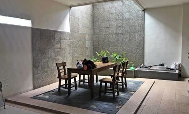 Rumah sewa Arcamanik Luas dan Strtaegis