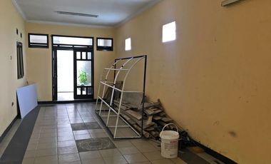 Rumah sewa Arcamanik Luas dan Strtaegis