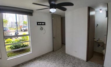 apartamento en arriendo en condina. Cod A7344931