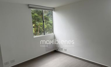 apartamento en arriendo en  maria auxiliadora. Cod A67013