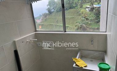 apartamento en arriendo en  maria auxiliadora. Cod A67013